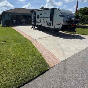 yard maintenance by Legacy Lawn Services reviewed on August 18, 2025