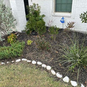Flower Bed Weeding by Schuetz Landscaping Services reviewed on November 21, 2025
