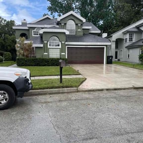 Bush Trimming by J&amp;K lawcn services L.L.C reviewed on October 21, 2025