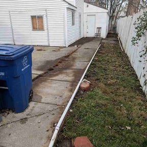 Leaf Removal by Mow Betta Lawns reviewed on January 20, 2026