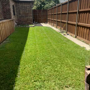 landscaping by Amby's Lawn Service reviewed on August 17, 2025