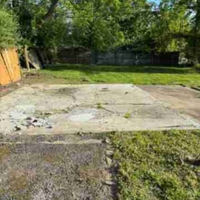 Flower Bed Weeding by Cousin lawn care reviewed on June 4, 2026