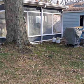 Leaf Removal by Guevara Landscaping reviewed on November 23, 2025