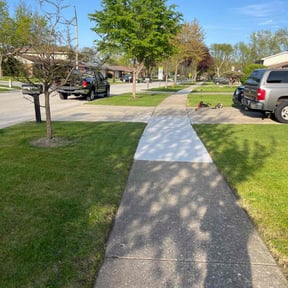 residential landscaping by Crowder's lawn care reviewed on August 21, 2025
