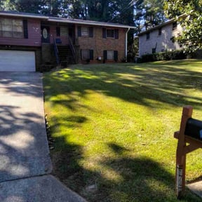 Flower Bed Weeding by Big bobs lawns reviewed on November 9, 2025