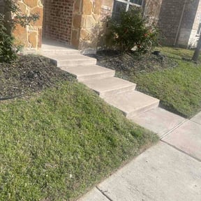 Flower Bed Weeding by Greene Enterprise reviewed on March 19, 2026