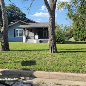 residential landscaping by Rivera Brother Landscaping reviewed on August 18, 2025