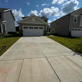 residential landscaping by Lewis Lawn Service reviewed on November 25, 2025