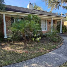 Bush Trimming by Outback Landscaping reviewed on November 23, 2025