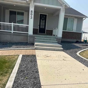 Flower Bed Weeding by Blessed Family LLC reviewed on June 19, 2026