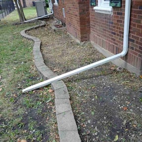 Flower Bed Weeding by All around lawn care LLC reviewed on November 4, 2025