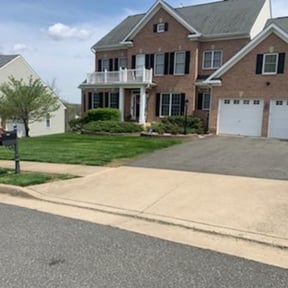 turf care by Pensacola Lawn & Garden reviewed on October 16, 2023