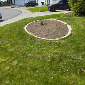 Flower Bed Weeding by JW Mowing reviewed on May 3, 2026