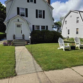 residential landscaping by C&amp;M reviewed on May 13, 2024