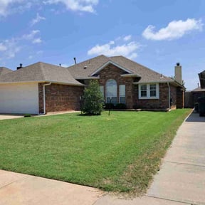 landscaping by Trucare Total Landscaping reviewed on August 18, 2025