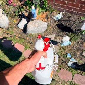 Flower Bed Weeding by Elaine Lawncare reviewed on July 17, 2026