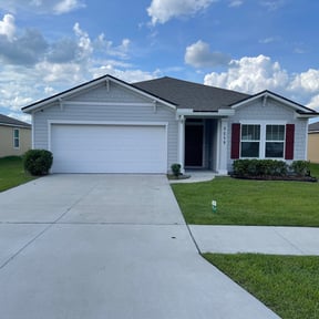 Bush Trimming by Dabbic Lawn Care LLC reviewed on May 13, 2025