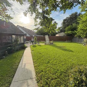 gardening service by Phillip Landscape reviewed on June 16, 2020