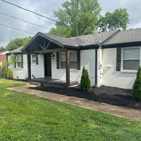 Mulching by Tailormade lawn service reviewed on August 15, 2025