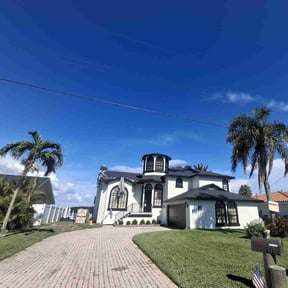 yard care by Vameer Transport LLC reviewed on December 10, 2025