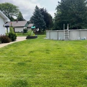 lawn care by Double E Lawn Service reviewed on June 25, 2025