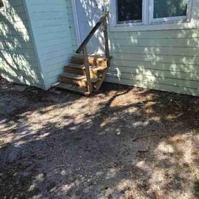 Leaf Removal by Snodgrass Tree Care LLC reviewed on April 1, 2026