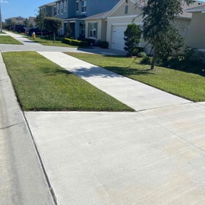 lawn care services by AC LAWNCARE reviewed on November 23, 2023