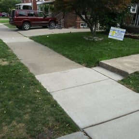 Bush Trimming by Soundview Lawn Care reviewed on August 19, 2025