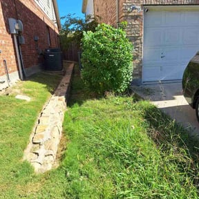Bush Trimming by SRC Lawn Care reviewed on August 16, 2025