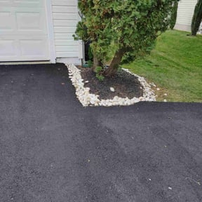 Leaf Removal by Logans Lawn service reviewed on November 19, 2025