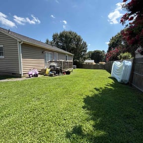 lawn service by Cherry Lawncare reviewed on August 19, 2025