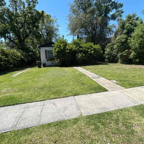 lawn service by Hogans lawncare reviewed on January 22, 2023