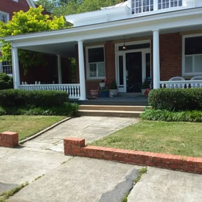 Bush Trimming by SLC Groundskeepers reviewed on April 5, 2024