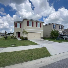 lawn service by DLS Lawn Service reviewed on August 21, 2025