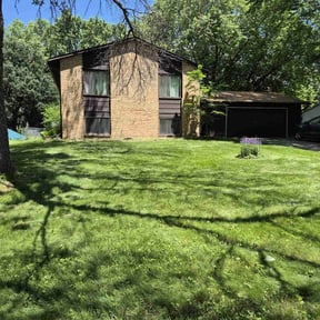 residential landscaping by Triple Crown Landscape reviewed on August 21, 2025