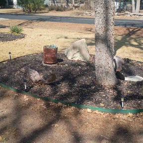 Flower Bed Weeding by Mow N' Trims reviewed on May 13, 2022