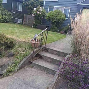 Flower Bed Weeding by All Trades reviewed on June 16, 2026
