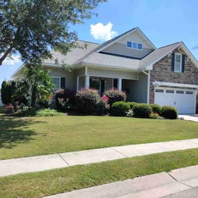 landscaping services by Schindler's Lawn reviewed on November 19, 2025