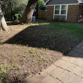 Leaf Removal by Buford Lawn Care and Maintenance reviewed on August 16, 2025
