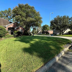 residential landscaping by Shield Hygienic  Services llc reviewed on May 27, 2022