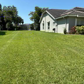 landscape maintenance by RK Lawncare reviewed on July 31, 2023