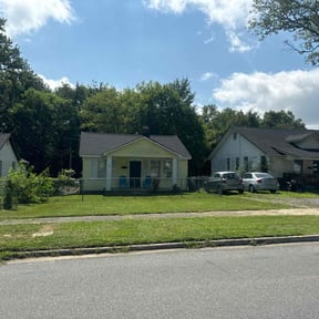 residential landscaping by J&amp;l landscaping reviewed on June 25, 2025