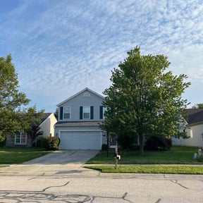 residential landscaping by Exquisite Lawn &amp; Grounds reviewed on August 29, 2023