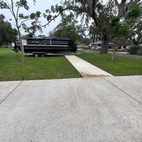 grass cutting by Alfaro’s Lawncare reviewed on August 17, 2025