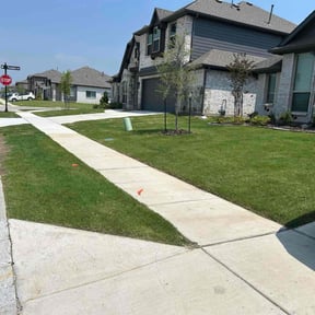 residential landscaping by DC Lawncare reviewed on May 12, 2023