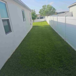 yard care by Distinctive Upfitter Designs reviewed on August 15, 2025