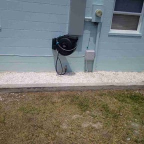 Flower Bed Weeding by Farris Lawn Care reviewed on July 2, 2026