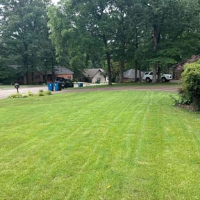 landscape maintenance by Fosters lawn and aeration LLC reviewed on August 16, 2025