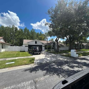 landscape maintenance by Walkernmore reviewed on May 3, 2024