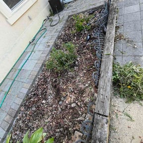 Flower Bed Weeding by PJ's Lawn Service reviewed on April 24, 2026